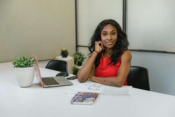 Navigating legal challenges: key pitfalls for uk startups to avoid